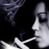 抽烟女生图片相册封面：抽不去的烦恼 第7张